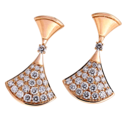 Photos of the selected products